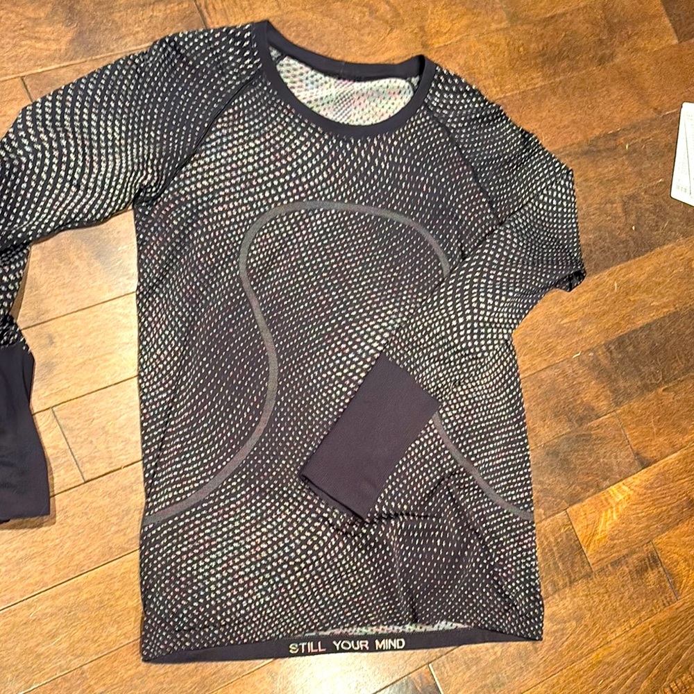 Lululemon Swiftly Tech Long Sleeve 2.0